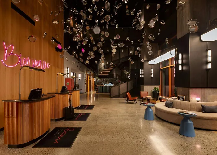 Moxy Montreal Downtown Hotel